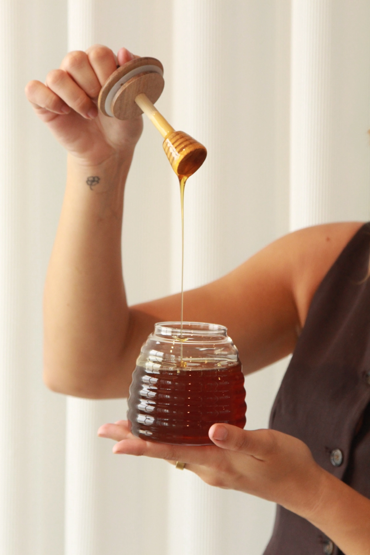 Honey pot media branding